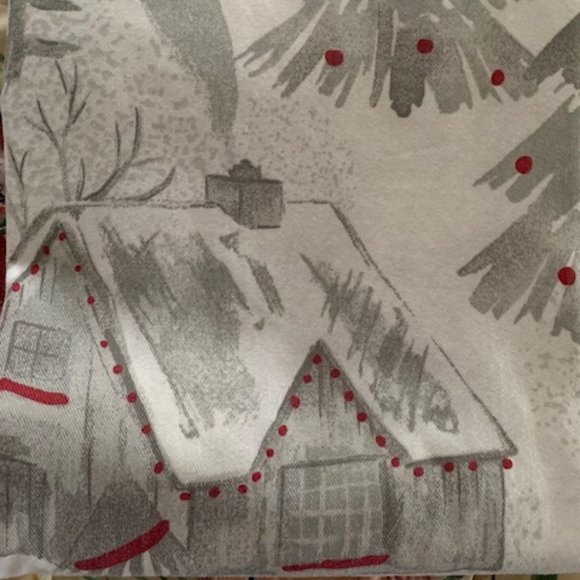Martha Stewart "SNOWY VILLAGE" Shower Curtain: Deer, Houses, Trees, Birds, Snow - Picture 1 of 8